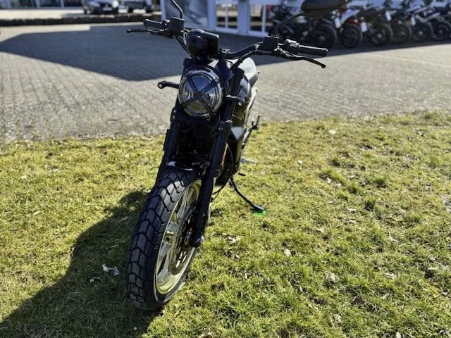 Angebot Ducati Scrambler Full Throttle Bild 3: Angebot Ducati Scrambler Full Throttle