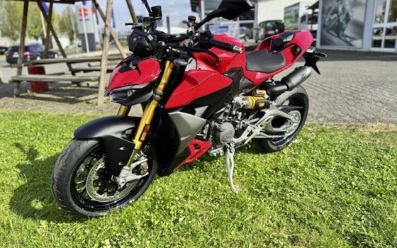 Neufahrzeug Ducati Streetfighter V2 S - Bild 1