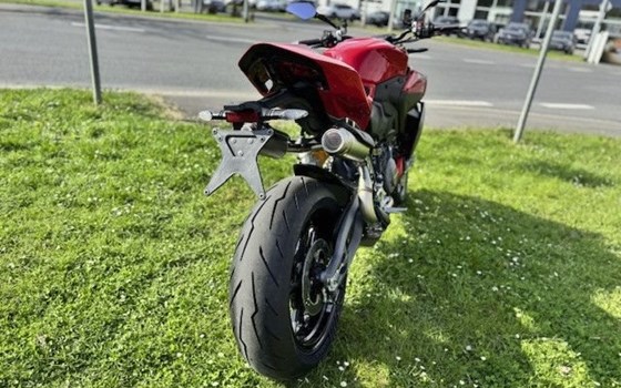Neufahrzeug Ducati Streetfighter V2 S - Bild 12