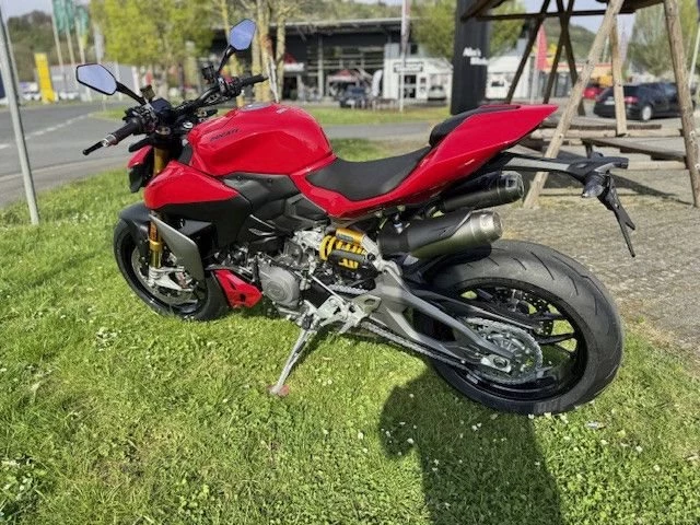 Angebot Ducati Streetfighter V2 S Bild 16: Angebot Ducati Streetfighter V2 S