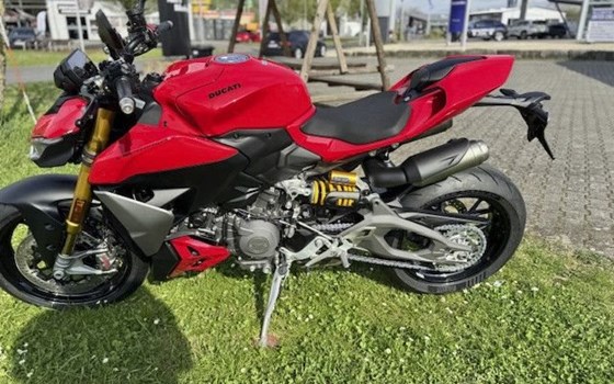 Neufahrzeug Ducati Streetfighter V2 S - Bild 18