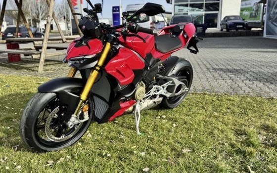Gebrauchtmotorrad Ducati Streetfighter V4 S - Bild 1