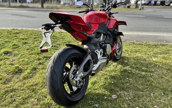 Neufahrzeug Ducati Streetfighter V4 S - Bild 10