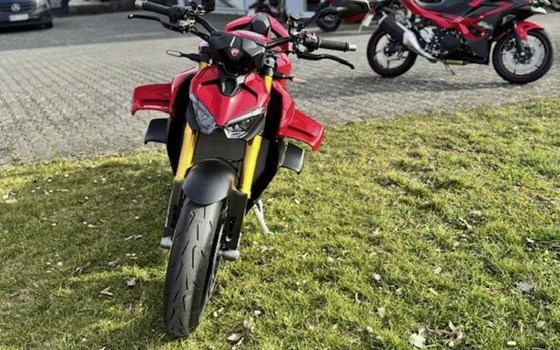 Neufahrzeug Ducati Streetfighter V4 S - Bild 3