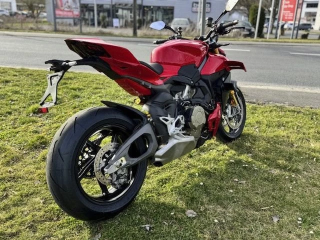 Angebot Ducati Streetfighter V4 S Bild 9: Angebot Ducati Streetfighter V4 S