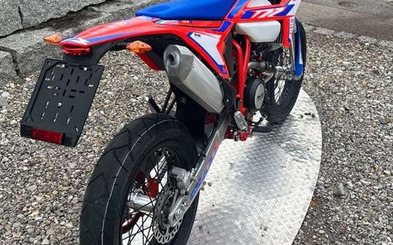 Neufahrzeug Beta RR 125 4T SM - Bild 5