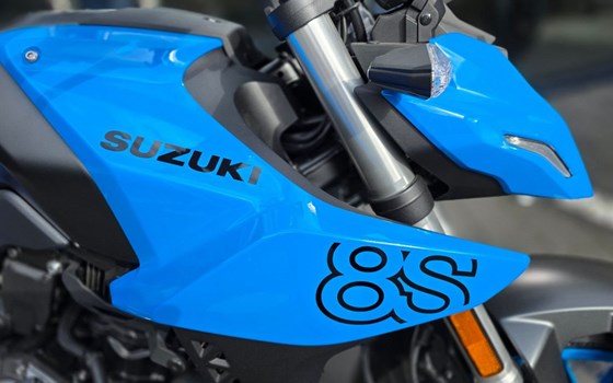 Gebrauchtmotorrad Suzuki GSX-8S - Bild 6