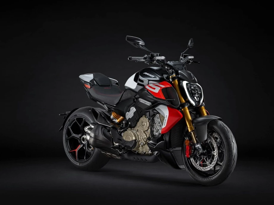 Angebot Ducati Diavel V4 RS Bild 1: Angebot Ducati Diavel V4 RS