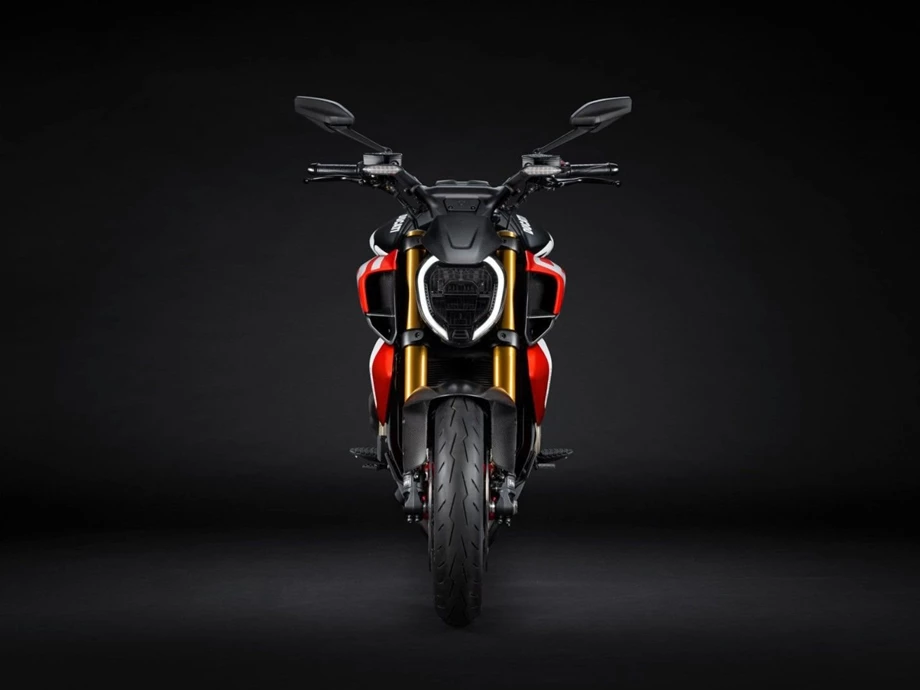 Angebot Ducati Diavel V4 RS Bild 2: Angebot Ducati Diavel V4 RS