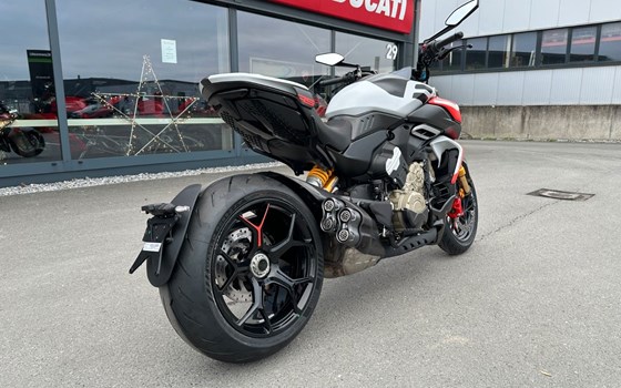 Neufahrzeug Ducati Diavel V4 RS - Bild 7