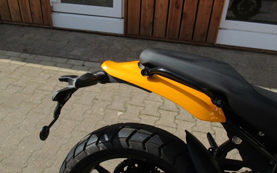 Gebrauchtmotorrad Royal Enfield Guerrilla 450 - Bild 11