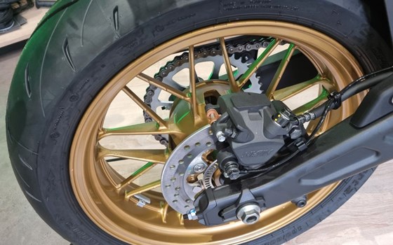 Gebrauchtmotorrad Kawasaki Z650 RS - Bild 6