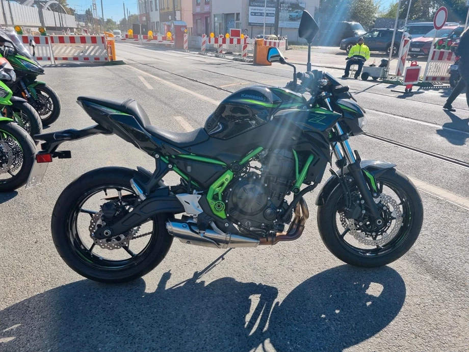 Angebot Kawasaki Z650 Bild 2: Angebot Kawasaki Z650