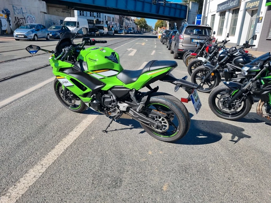 Angebot Kawasaki Ninja 650 Bild 5: Angebot Kawasaki Ninja 650