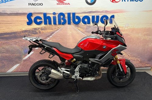 BMW F 900 XR