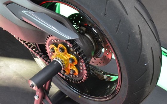 Gebrauchtmotorrad Ducati Monster 1200 S - Bild 8