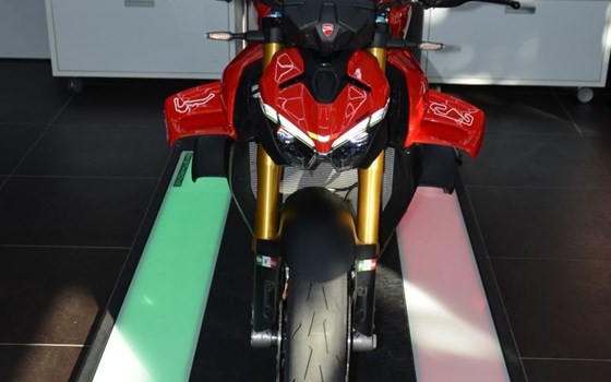Gebrauchtmotorrad Ducati Streetfighter V4 S - Bild 4