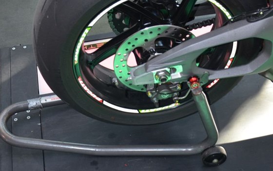 Gebrauchtmotorrad Ducati Streetfighter V4 S - Bild 8