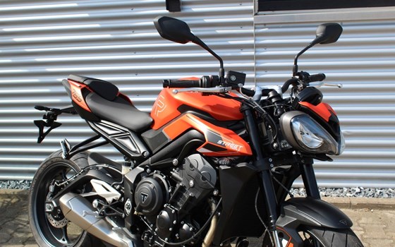 Neufahrzeug Triumph Street Triple 765 R A2 - Bild 1