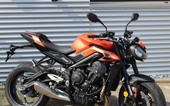 Neufahrzeug Triumph Street Triple 765 R A2 - Bild 4