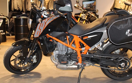 Gebrauchtmotorrad KTM 690 Duke - Bild 2