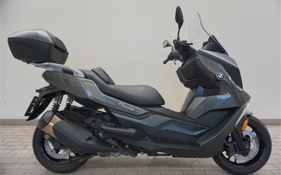 Gebrauchtmotorrad BMW C 400 GT - Bild 1 Gebrauchtmotorrad BMW C 400 GT - Bild 1