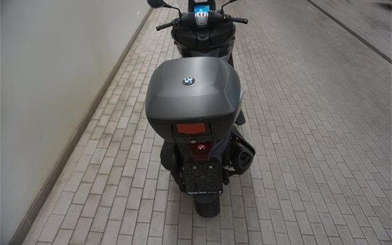 Gebrauchtmotorrad BMW C 400 GT - Bild 4 Gebrauchtmotorrad BMW C 400 GT - Bild 4