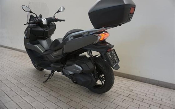 Gebrauchtmotorrad BMW C 400 GT - Bild 8 Gebrauchtmotorrad BMW C 400 GT - Bild 8