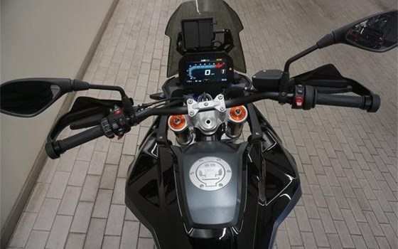 Gebrauchtmotorrad BMW F 900 GS - Bild 4 Gebrauchtmotorrad BMW F 900 GS - Bild 4