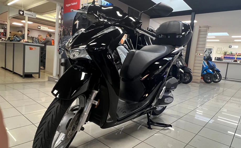 Angebot Honda SH125i Bild 2: Angebot Honda SH125i