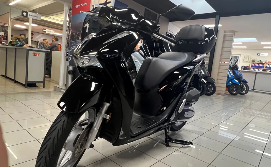 Angebot Honda SH125i Bild 3: Angebot Honda SH125i