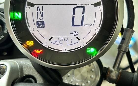 Gebrauchtmotorrad Ducati Scrambler Nightshift - Bild 2