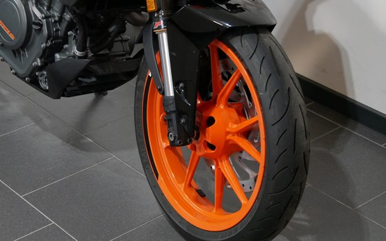 Gebrauchtmotorrad KTM 390 Duke - Bild 13
