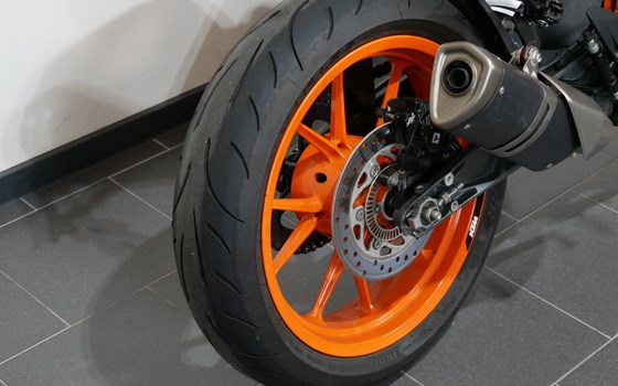 Gebrauchtmotorrad KTM 390 Duke - Bild 12