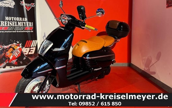 Gebrauchtmotorrad Peugeot Django 125 ABS - Bild 3