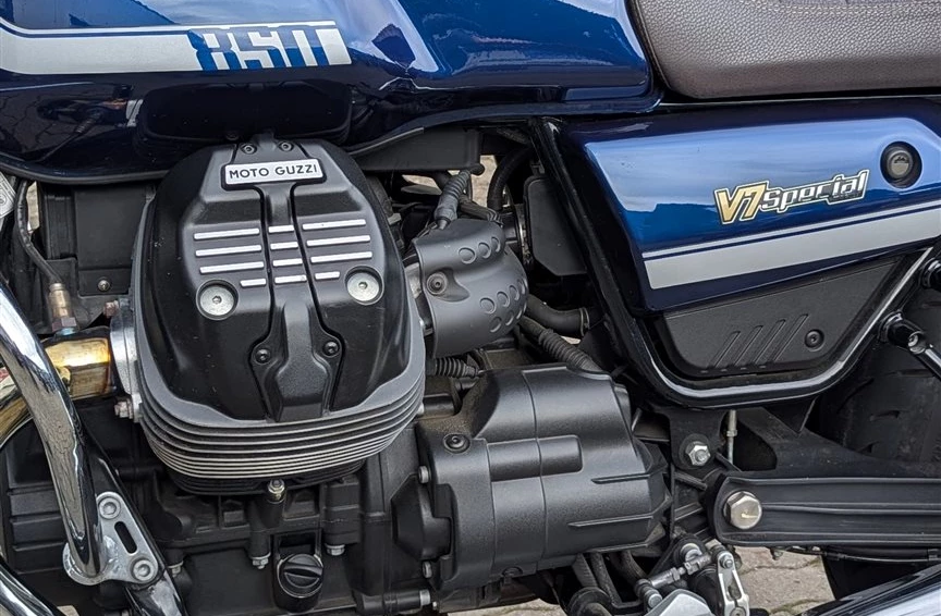 Angebot Moto Guzzi V7 750 Special Bild 4: Angebot Moto Guzzi V7 750 Special