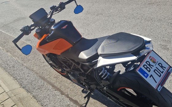 Gebrauchtmotorrad KTM 125 Duke - Bild 4 Gebrauchtmotorrad KTM 125 Duke - Bild 4