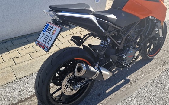 Gebrauchtmotorrad KTM 125 Duke - Bild 5 Gebrauchtmotorrad KTM 125 Duke - Bild 5