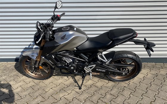 Neufahrzeug Honda CB125R - Bild 5