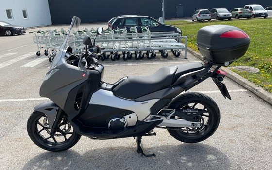 Gebrauchtmotorrad Honda Integra - Bild 7 Gebrauchtmotorrad Honda Integra - Bild 7