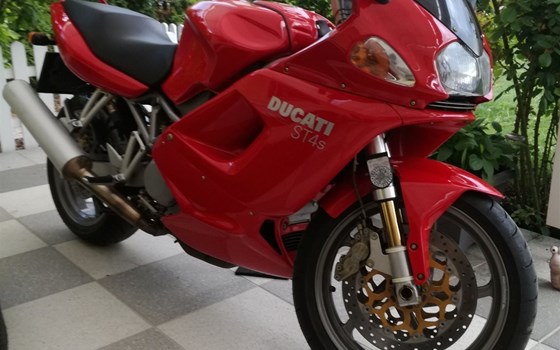 Gebrauchtmotorrad Ducati ST 4 S - Bild 2