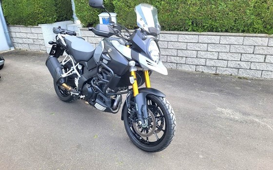 Gebrauchtmotorrad Suzuki V-Strom 1000 XT - Bild 3 Gebrauchtmotorrad Suzuki V-Strom 1000 XT - Bild 3