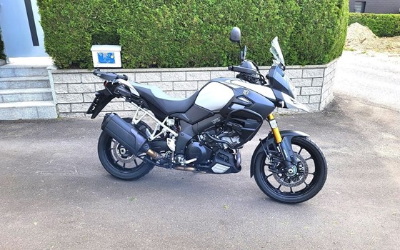 Gebrauchtmotorrad Suzuki V-Strom 1000 - Bild 2 Gebrauchtmotorrad Suzuki V-Strom 1000 - Bild 2