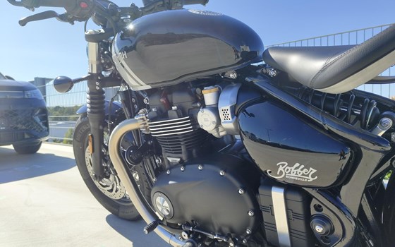 Gebrauchtmotorrad Triumph Bonneville Bobber - Bild 4