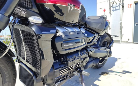 Gebrauchtmotorrad Triumph Rocket 3 Storm R - Bild 4