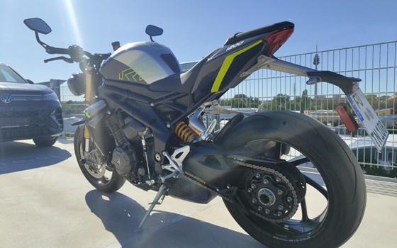 Gebrauchtmotorrad Triumph Speed Triple 1200 RS - Bild 3