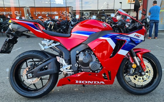 Neufahrzeug Honda CBR600RR - Bild 1 Neufahrzeug Honda CBR600RR - Bild 1