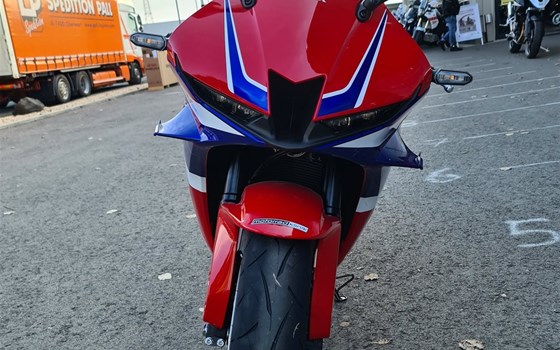Neufahrzeug Honda CBR600RR - Bild 4 Neufahrzeug Honda CBR600RR - Bild 4