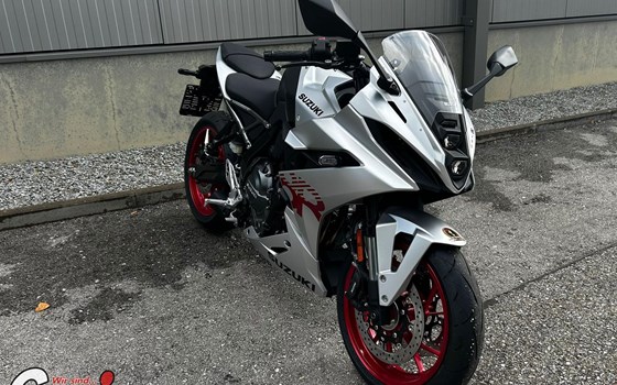 Neufahrzeug Suzuki GSX-8R - Bild 1 Neufahrzeug Suzuki GSX-8R - Bild 1
