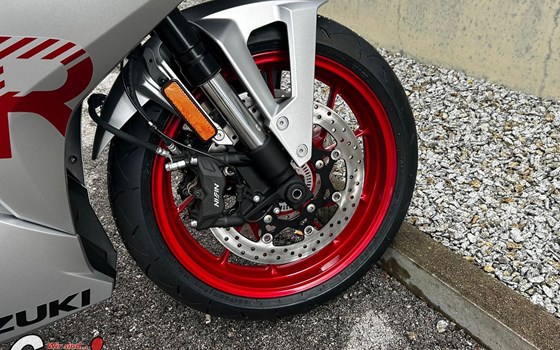 Neufahrzeug Suzuki GSX-8R - Bild 8 Neufahrzeug Suzuki GSX-8R - Bild 8